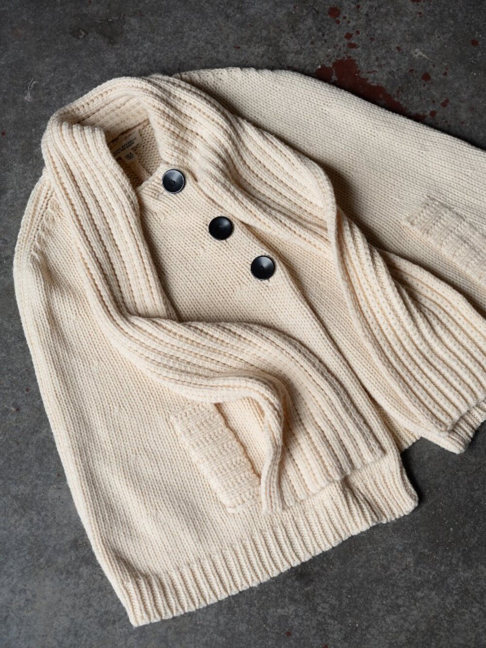 BANANA REPUBLIC Extra Fine Merino Wool Cape